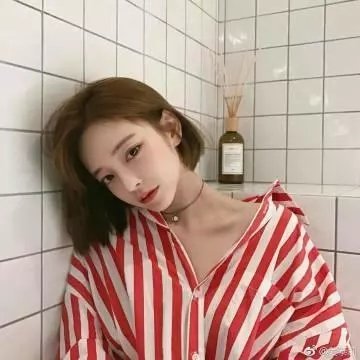 目迷五色